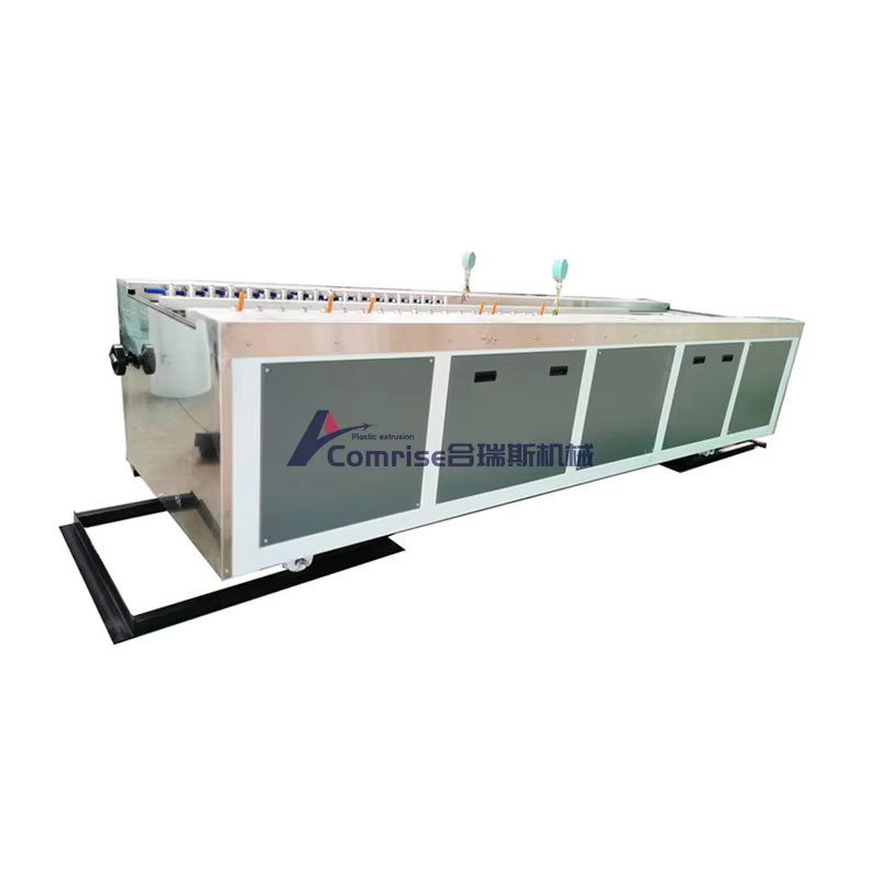 Zerk egiten du nabarmentzen Comrise-ren WPC Decking Profile Machine